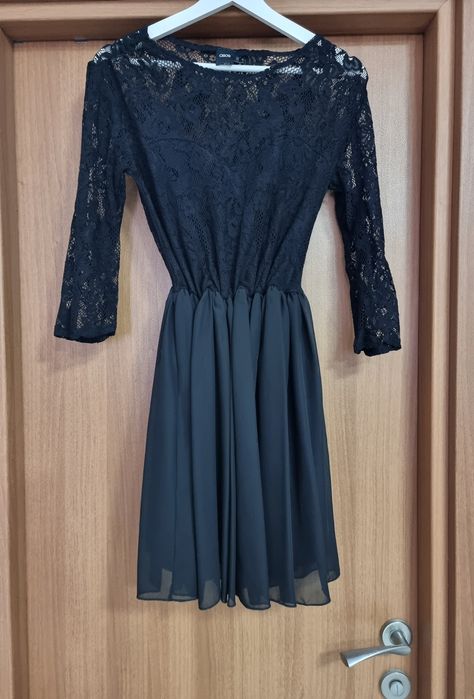 Rochie Asos cu dantela si voal, marimea 38