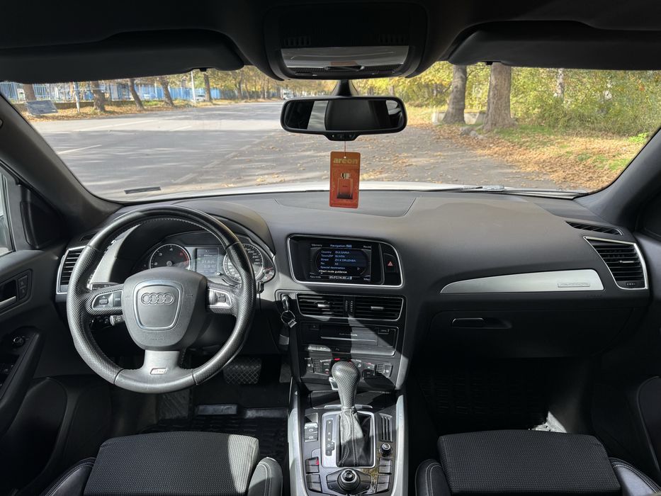 Audi Q5 3.0tdi Quattro обслужен и готов за път !