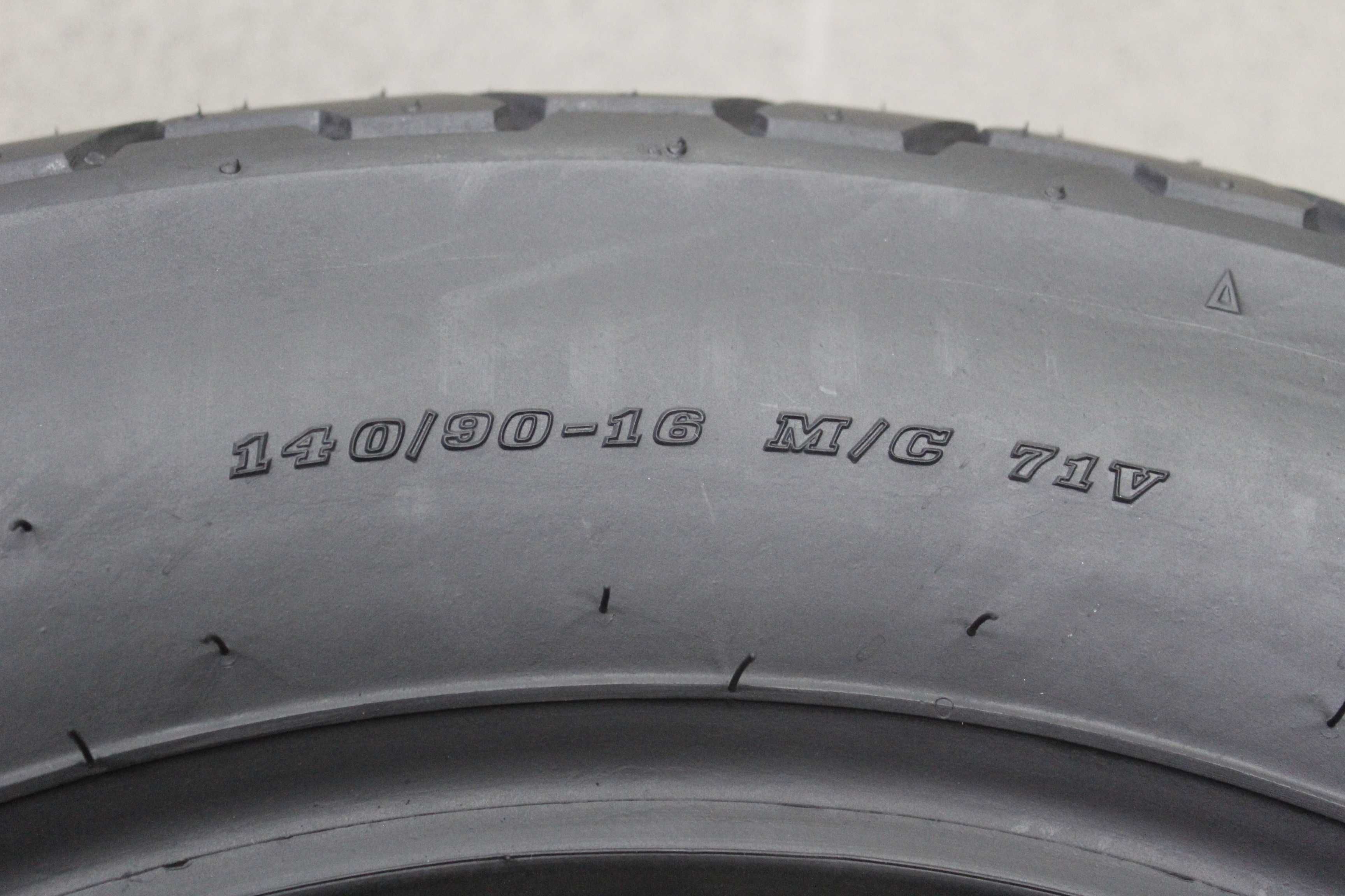 140/90-16 Dunlop