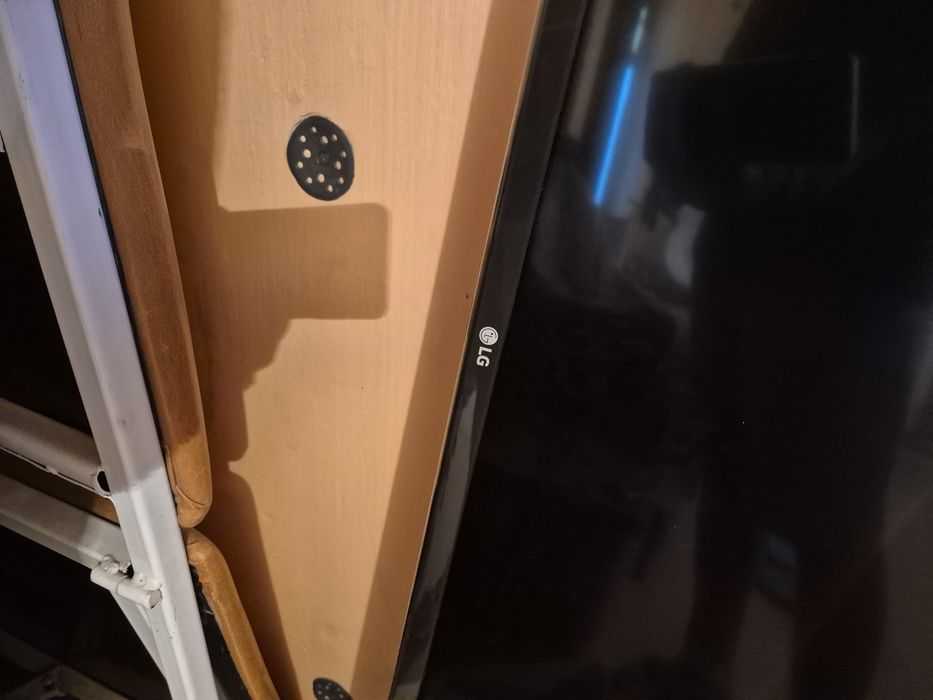 Продам телевизор