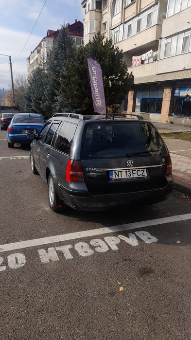 Golr  4 ,motor 1,900  SDI