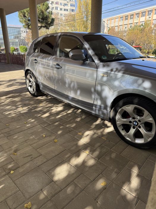 Vand/ Schimb cu x1 - Bmw seria 1  - 2011