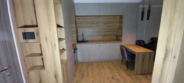 Дава се под наем Двустаен апартамент в София, Банишора - 65 кв.м за 714 € - Снимка #2