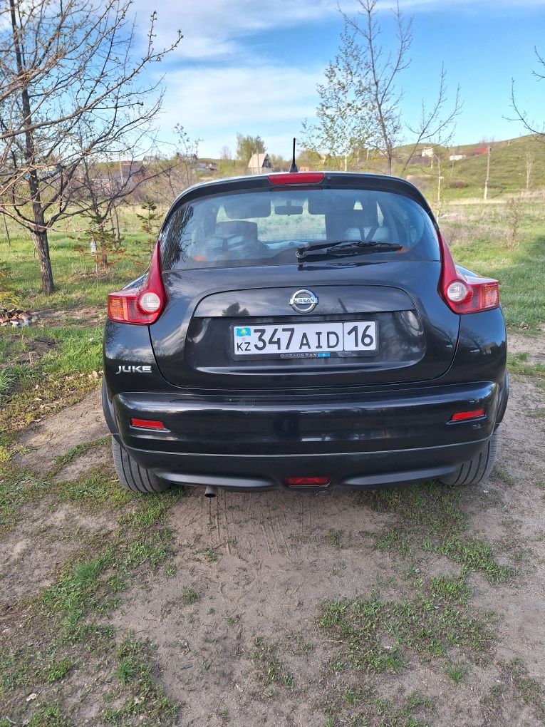 Продам автомобиль Nissan Juke