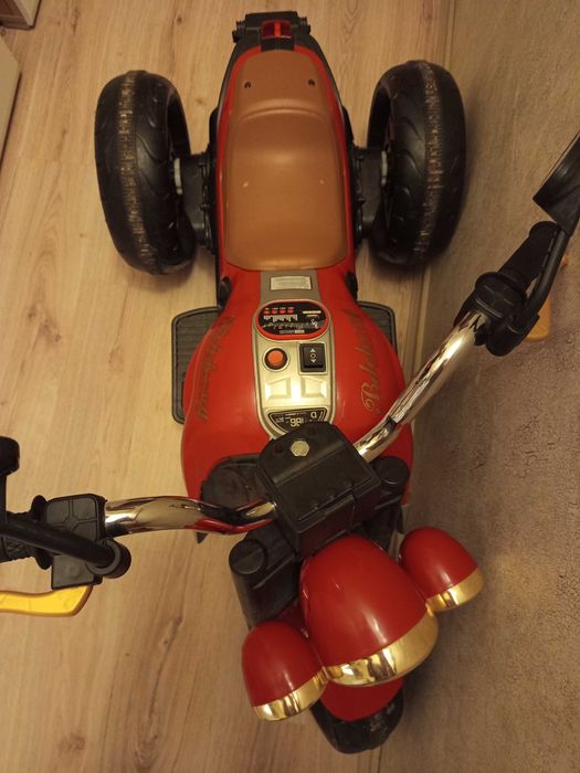 Електрически мотор