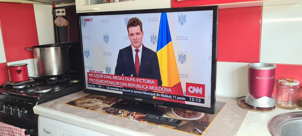 TV 81 cm = 280 lei