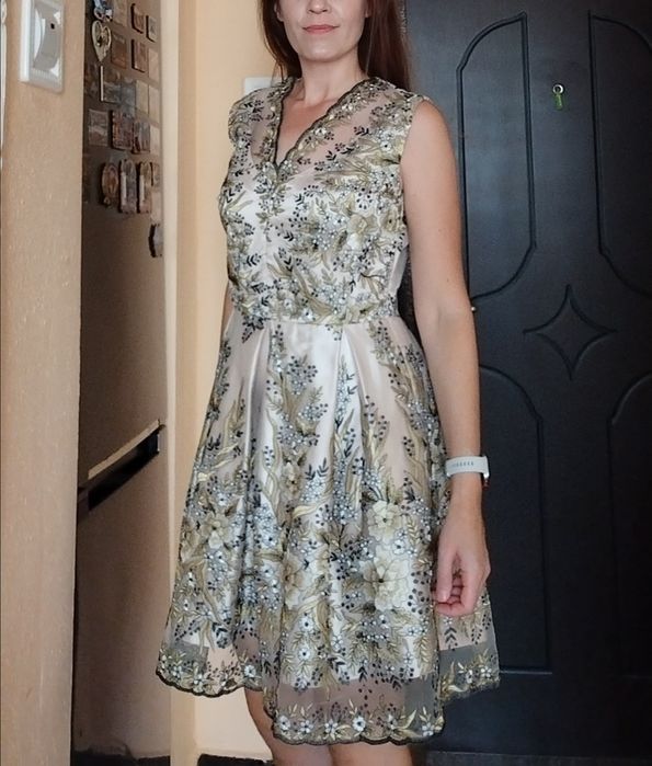 Rochie de ocazie cloș, bej, dyfashion