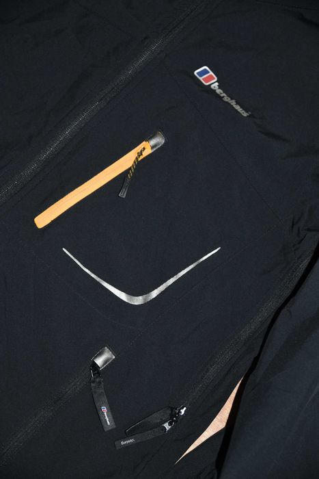 Berghaus Windstopper мъжко яке размер М