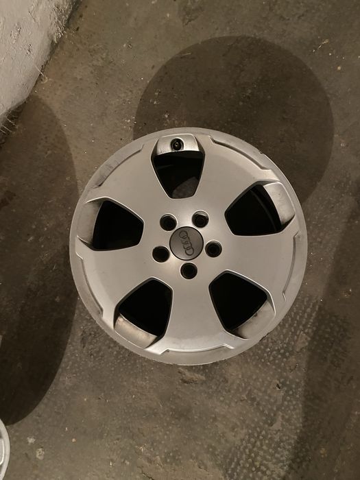 Jante Audi originale 200 €