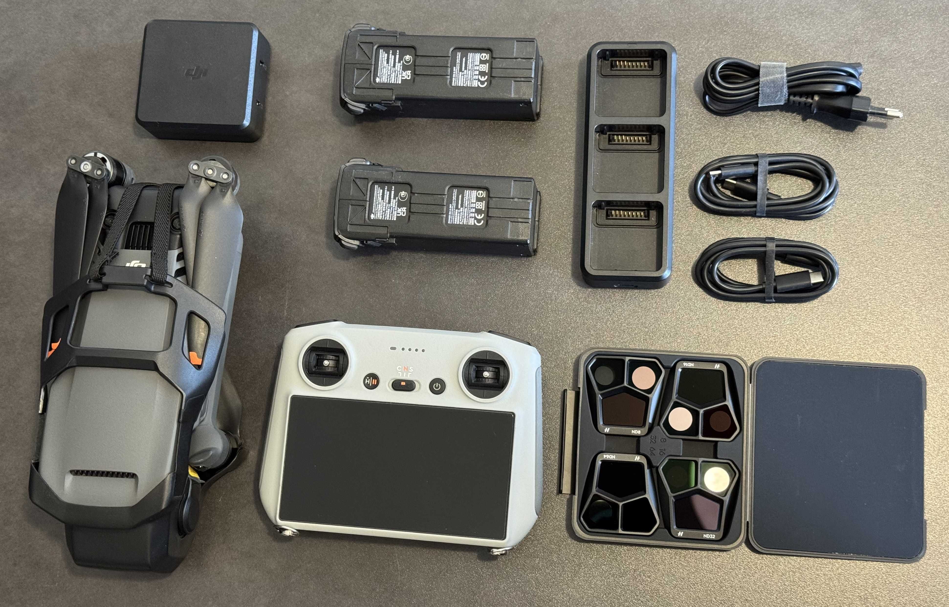 Промоция%DJI Mavic 3 Pro Fly More + Ориг. Раница + Аксесоари | Отличен