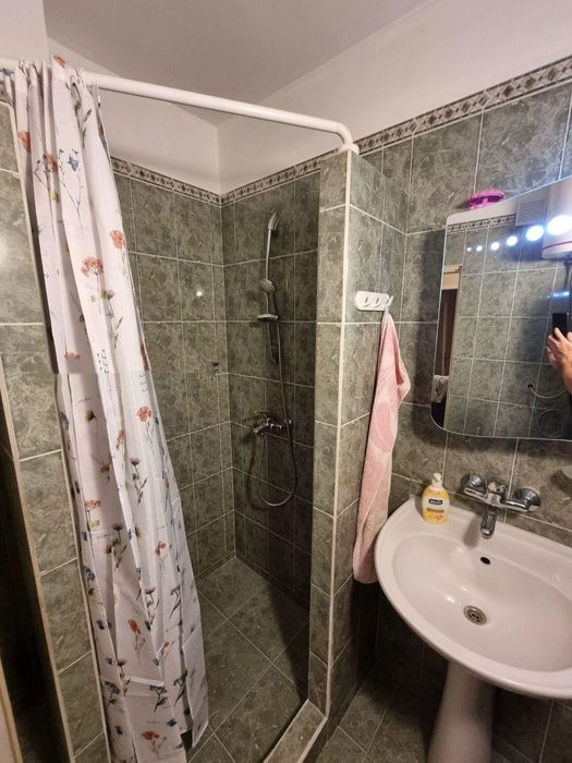 Тристаен, под наем, ж.к Слатина