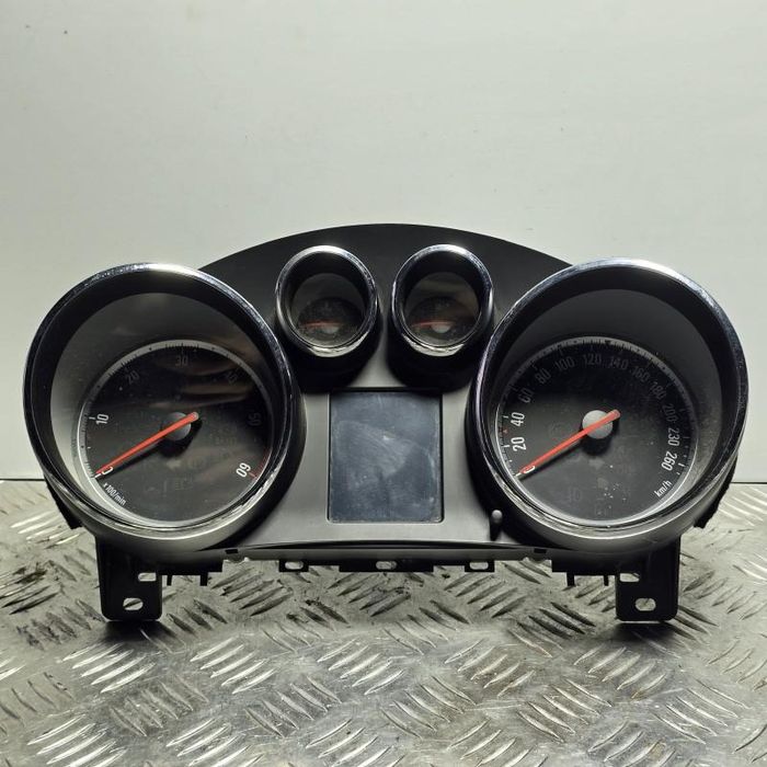 Ceasuri bord diesel Opel Astra J Facelift 1.7 CDTI