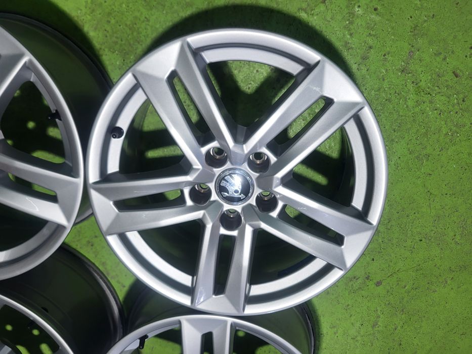 17 5x112 Skoda лети джанти 5х112 шкода