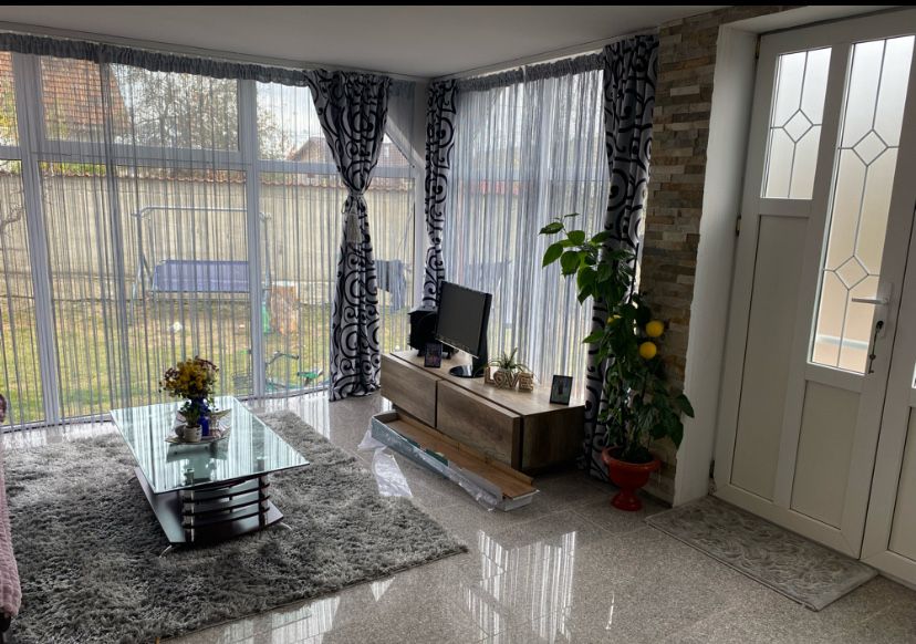 Casa de vanzare p+m