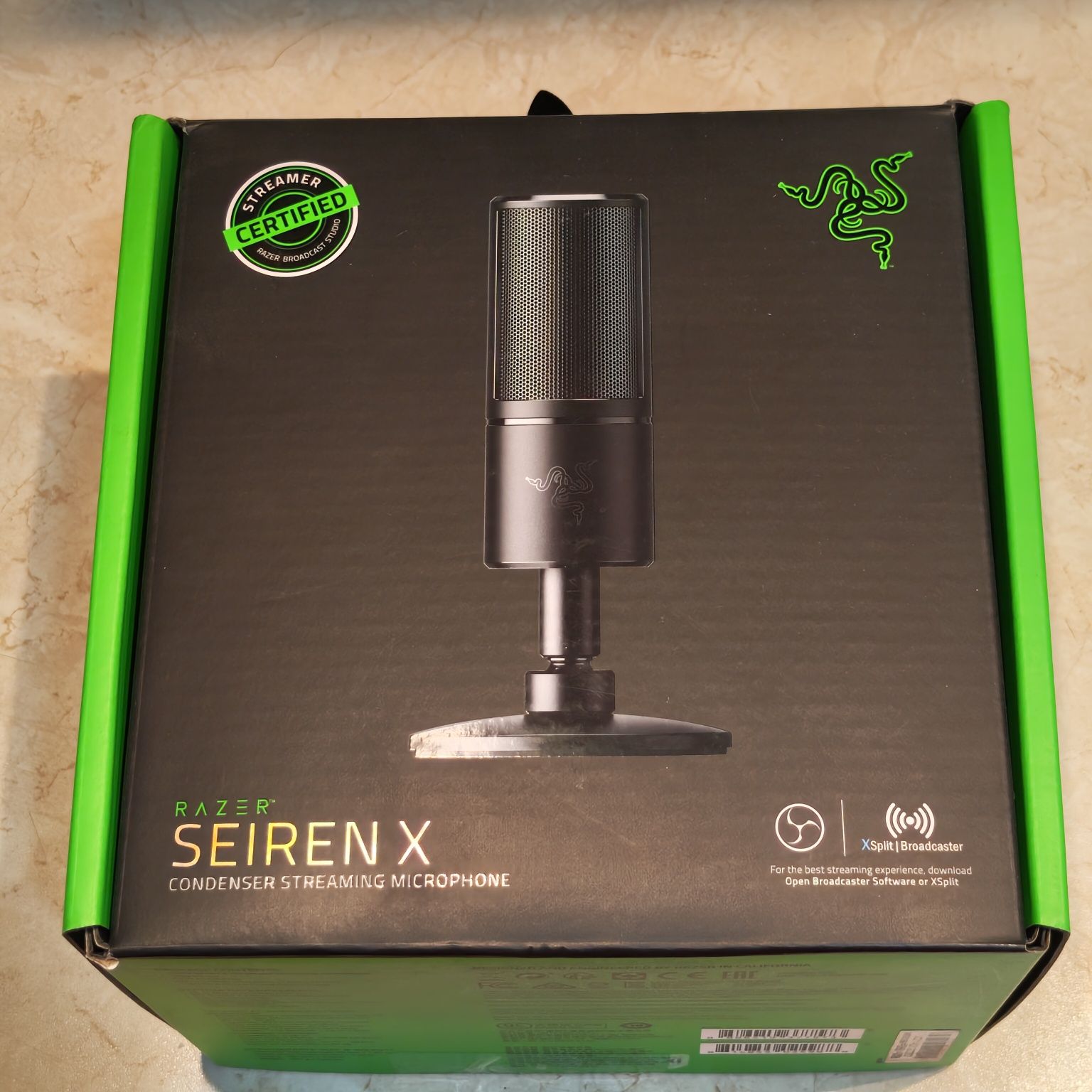 Razer Seiren X гейминг микрофон