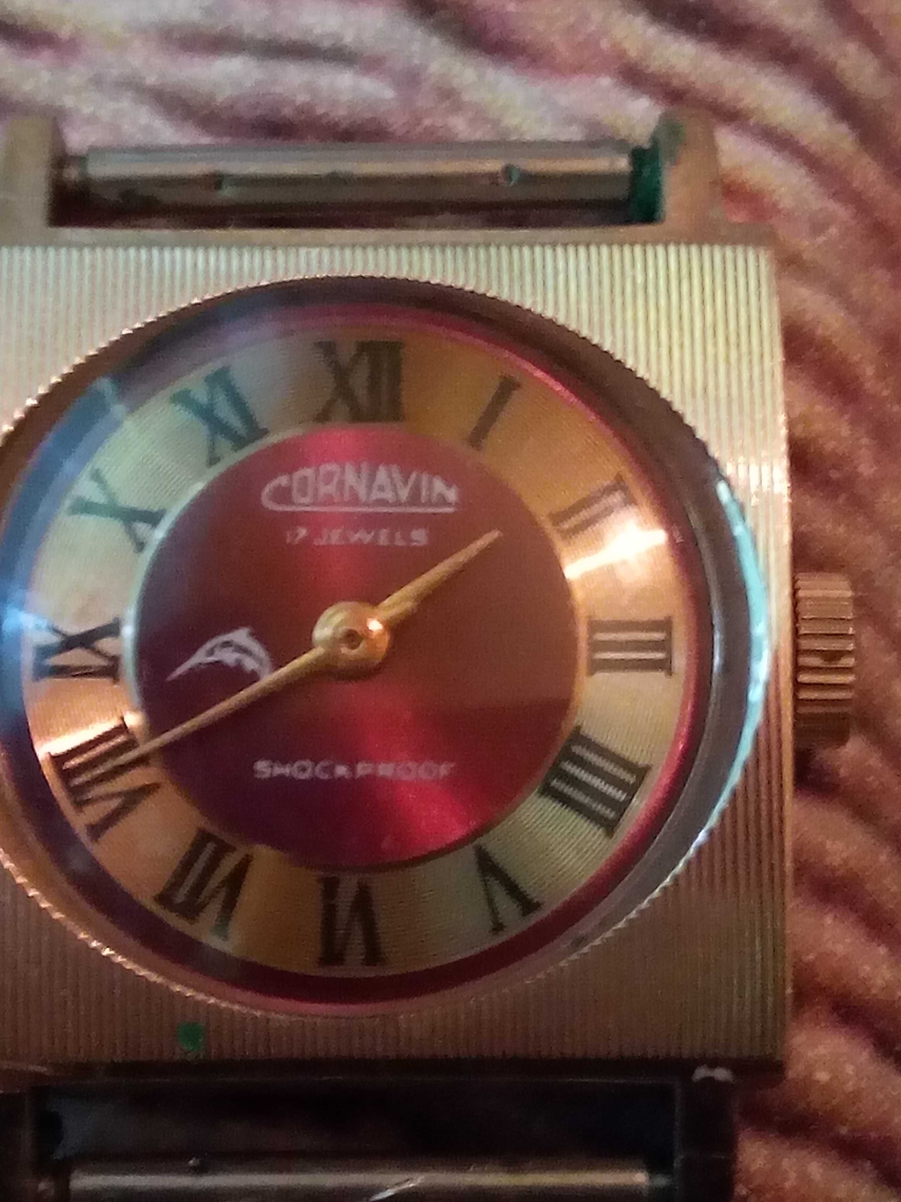 Cornavin women watch.