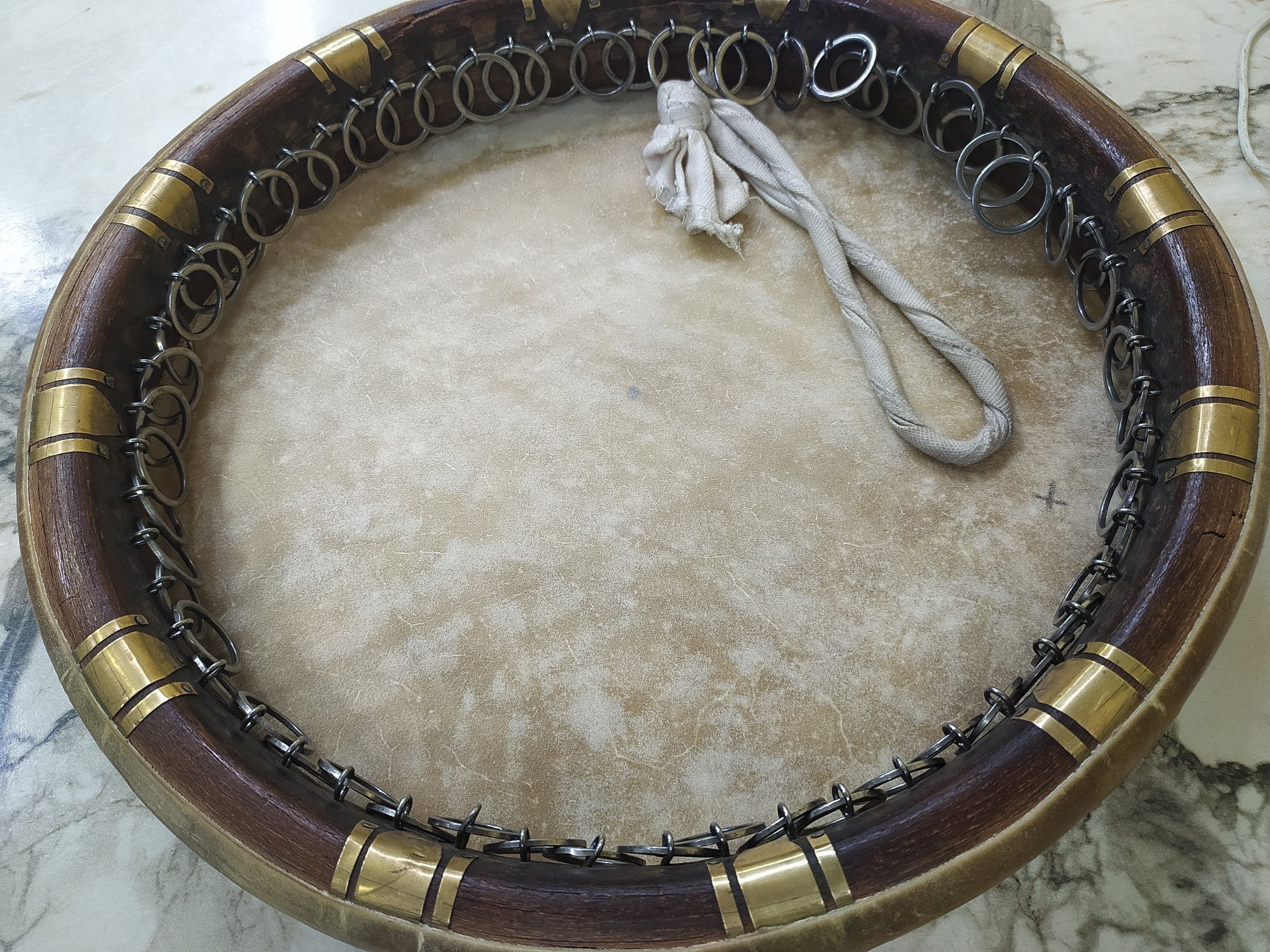 Doira sotiladi 350 000