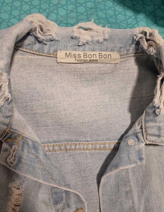 Geaca din denim oversized