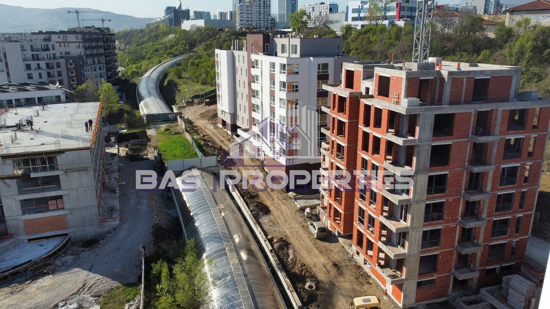 3-стаен в София-Дружба 2 площ 104