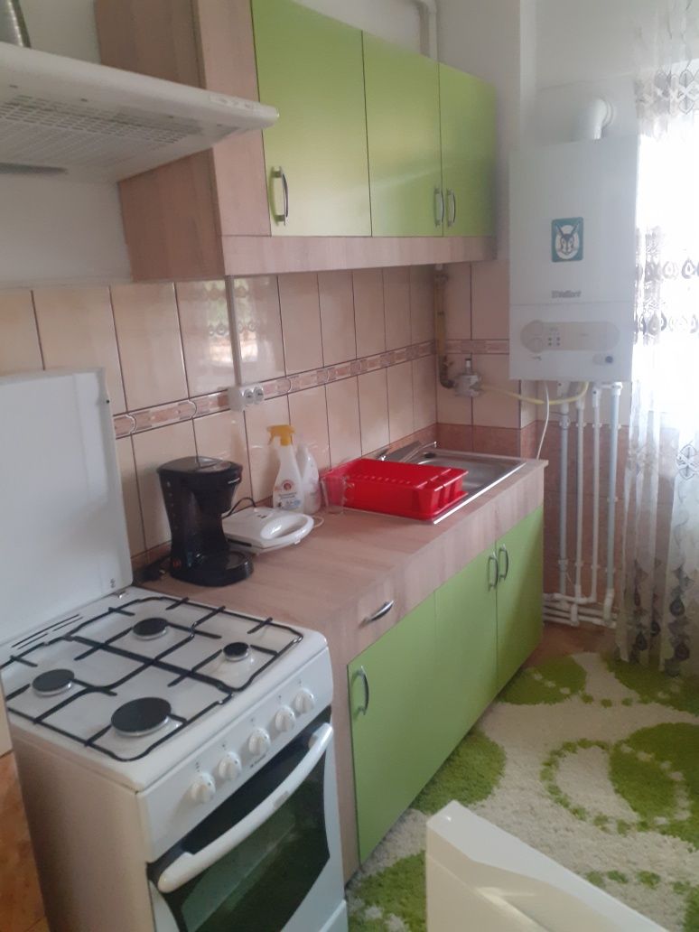 Închiriere apartament cu 2 camere