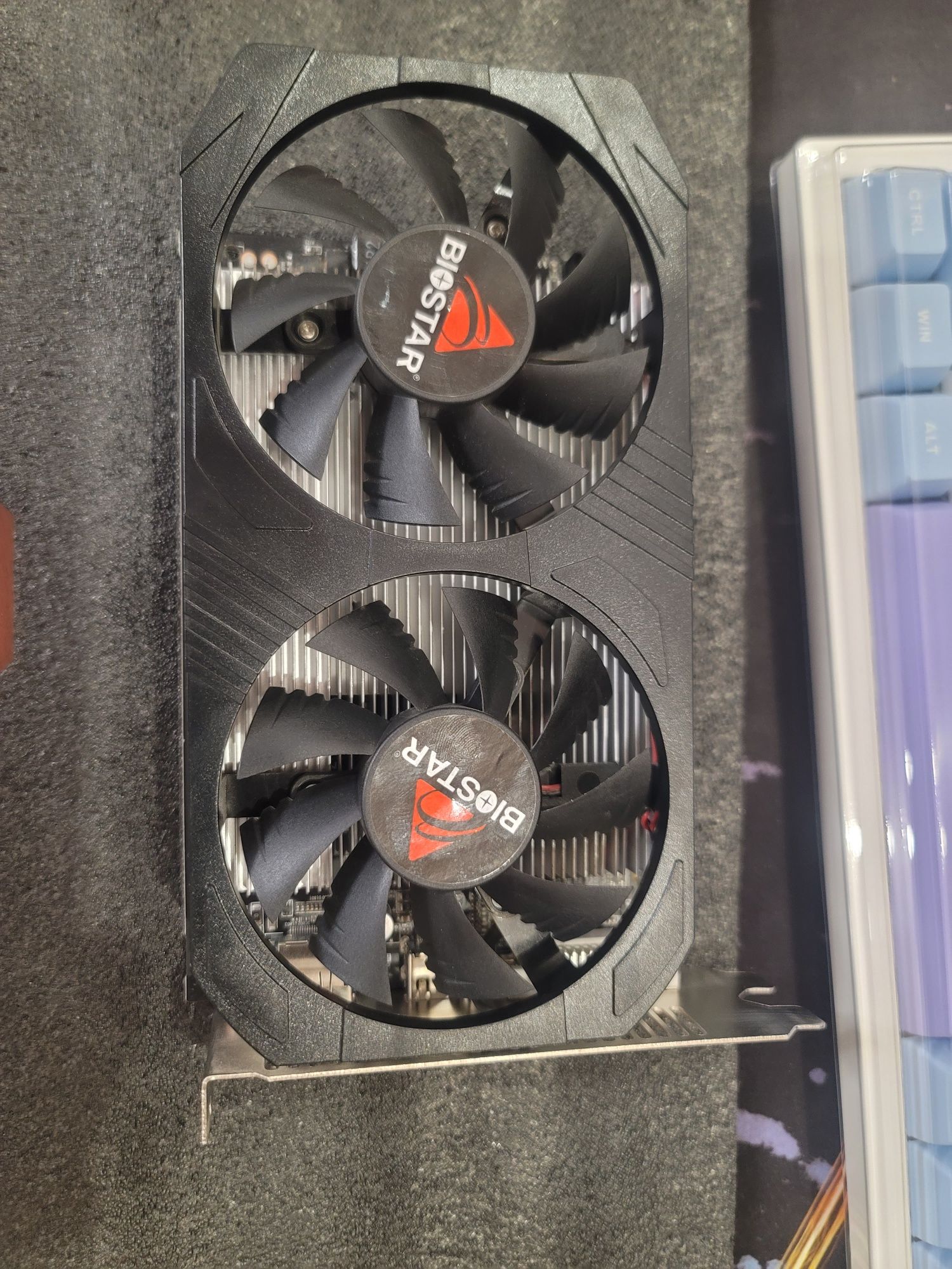 Rx 560 4GB Видеокарта