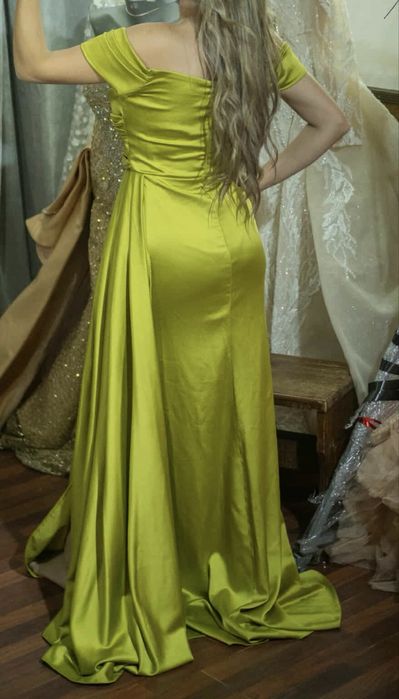 Официална\БАЛНА/ рокля