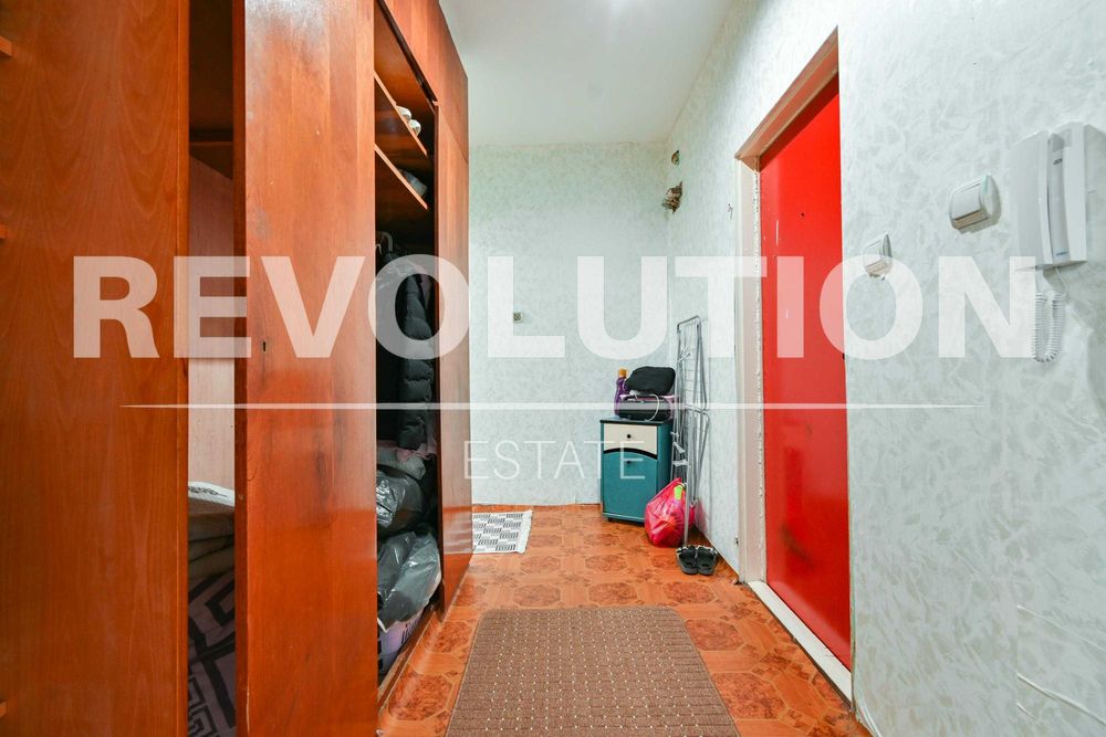 Едностаен апартамент в ж.к. Люлин 7