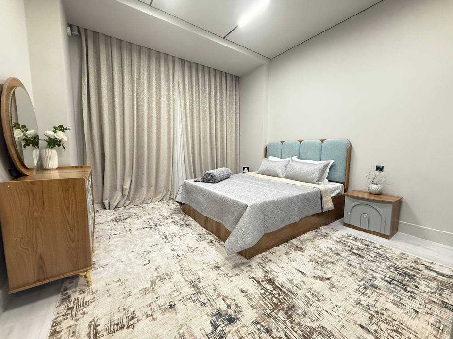 СРОЧНО ПРОДАЁТСЯ 3ком квартира  ЖК Мухташам 100м2 10 Этаж