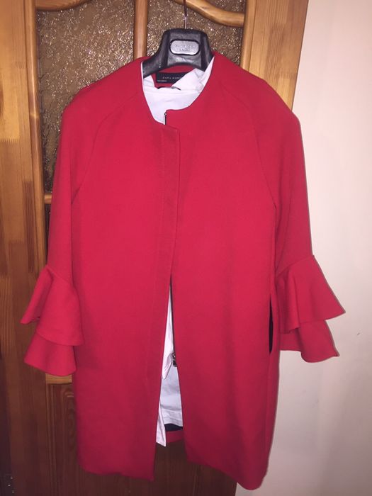 Легкое пальто-пиджак на выход ZARA