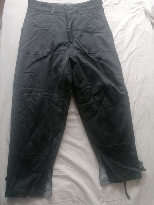 Pantaloni militari vătuiți