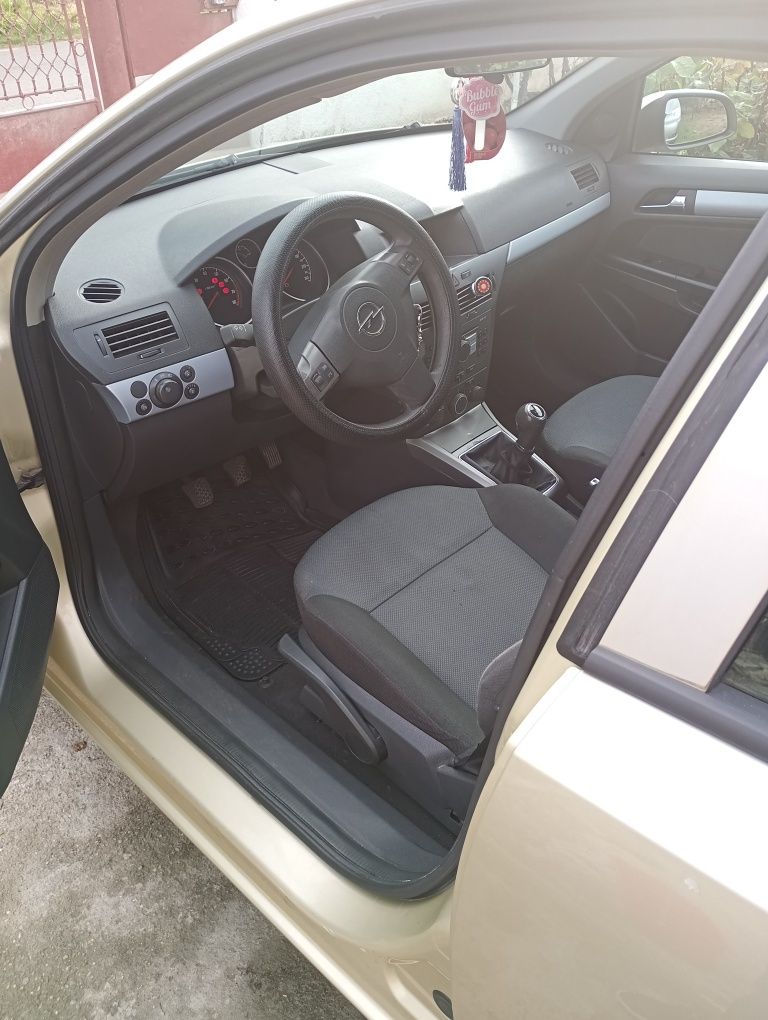 Opel astra H , fără schimburi