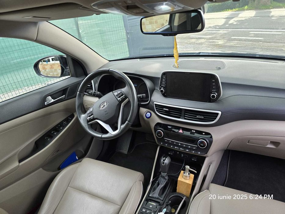 Hyundai Tucson 2019–1.6 T-GDi benzină, automată – Full Option – Shine