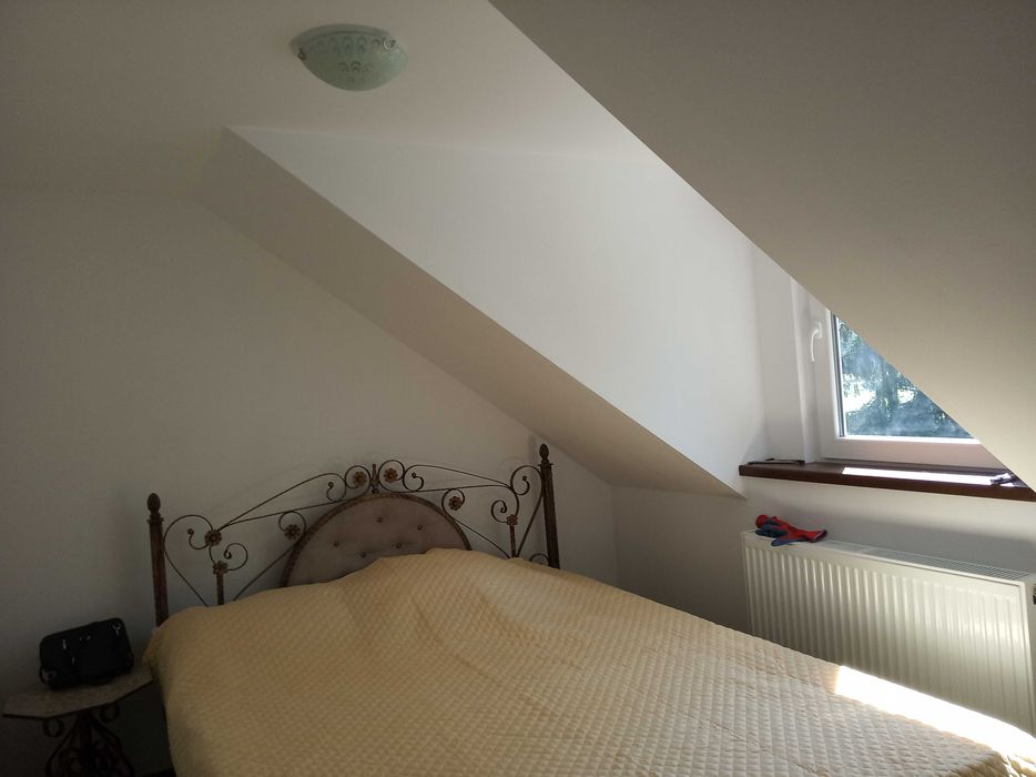 Închiriez cabană pentru Revelion