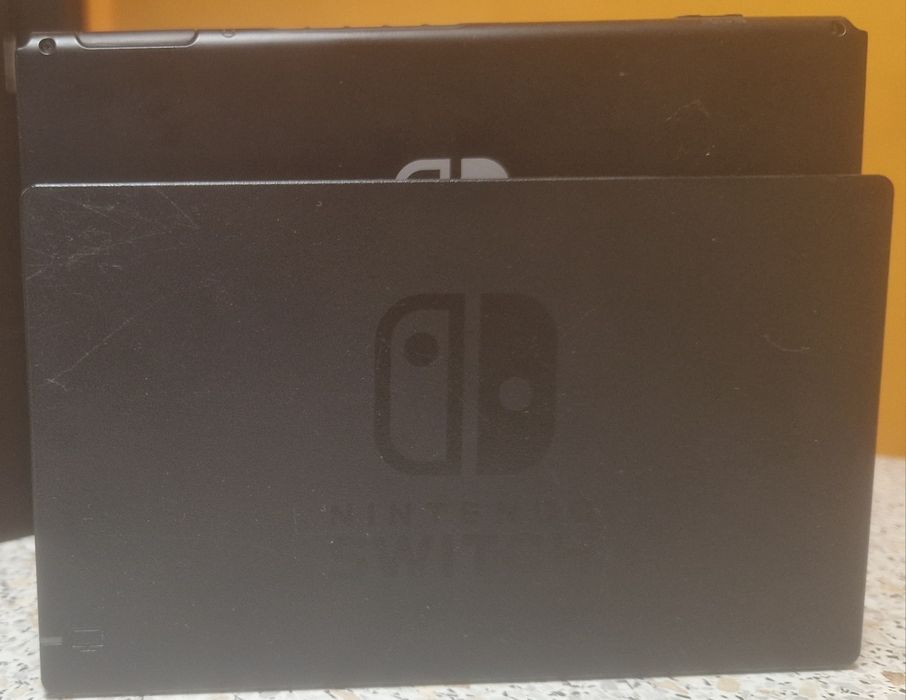 Nintendo switch aproape nou.