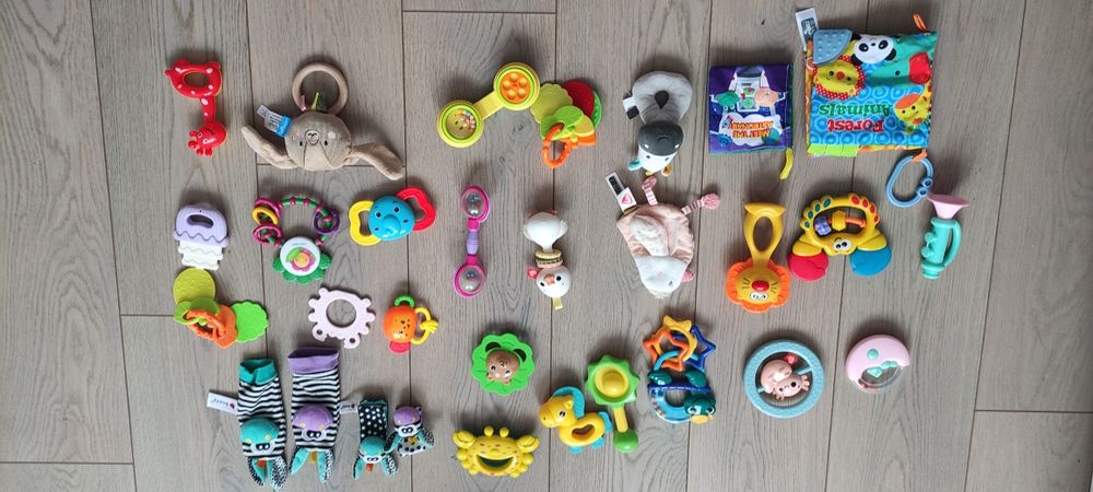 Два лота бебешки играчки