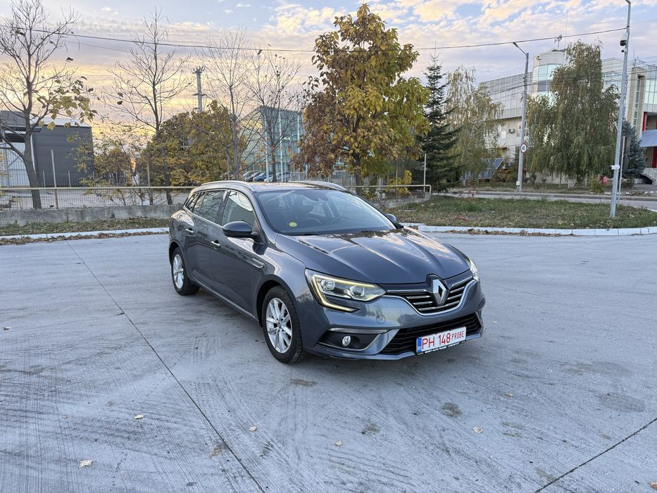 Renault Megane 4 ,2017,1.5 dci ,Lumini Ambientale ,Carte Service 2025!