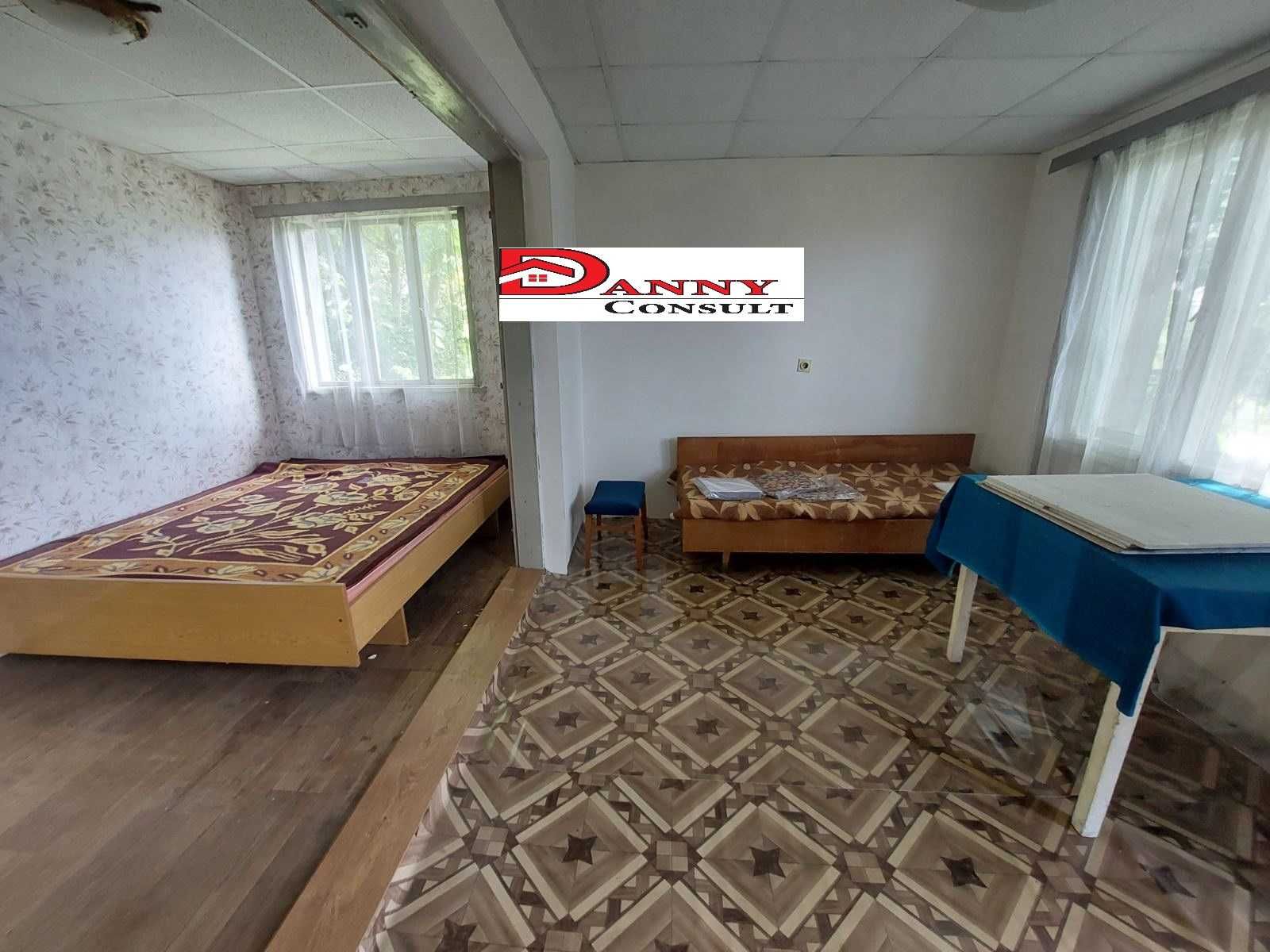 Вила за отдих в гр. Стражица