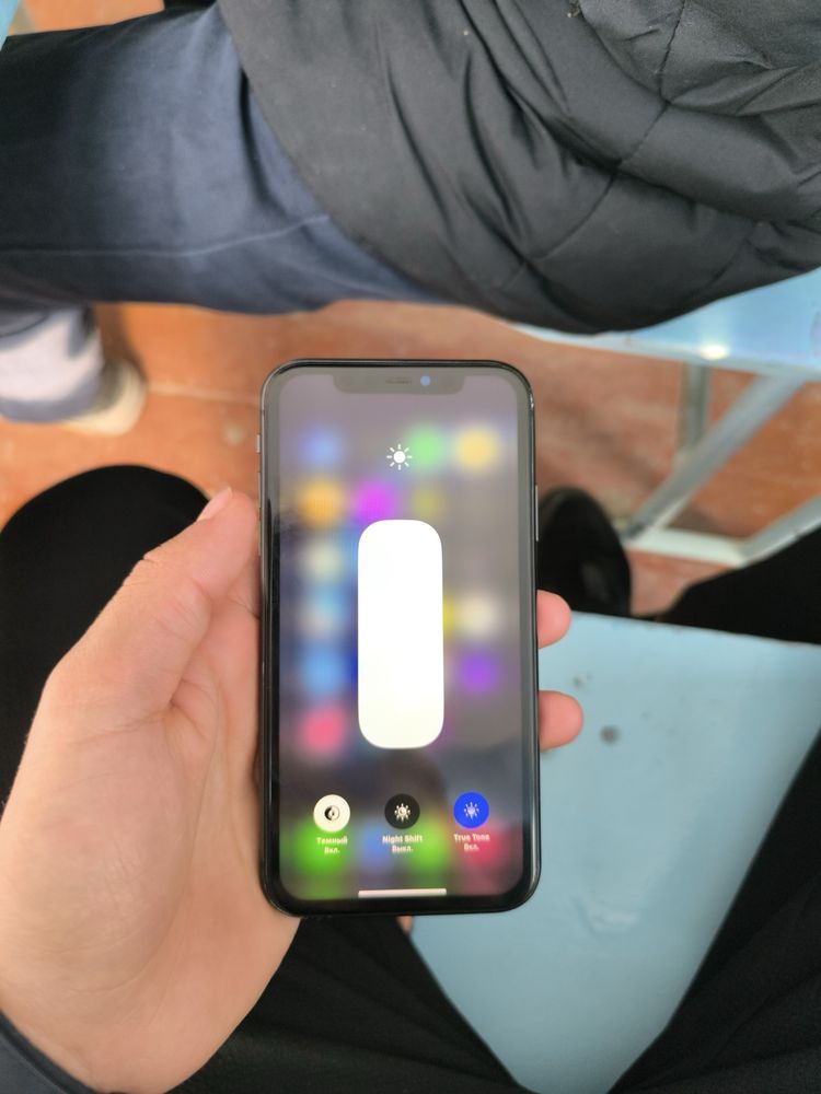 iPhone 11 64 gb LLa