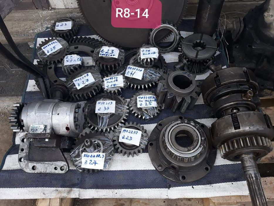 Piese cilindru compactor R 8 14 nicolina iasi