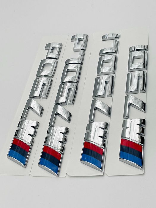Emblema compatibila BMW M750d crom