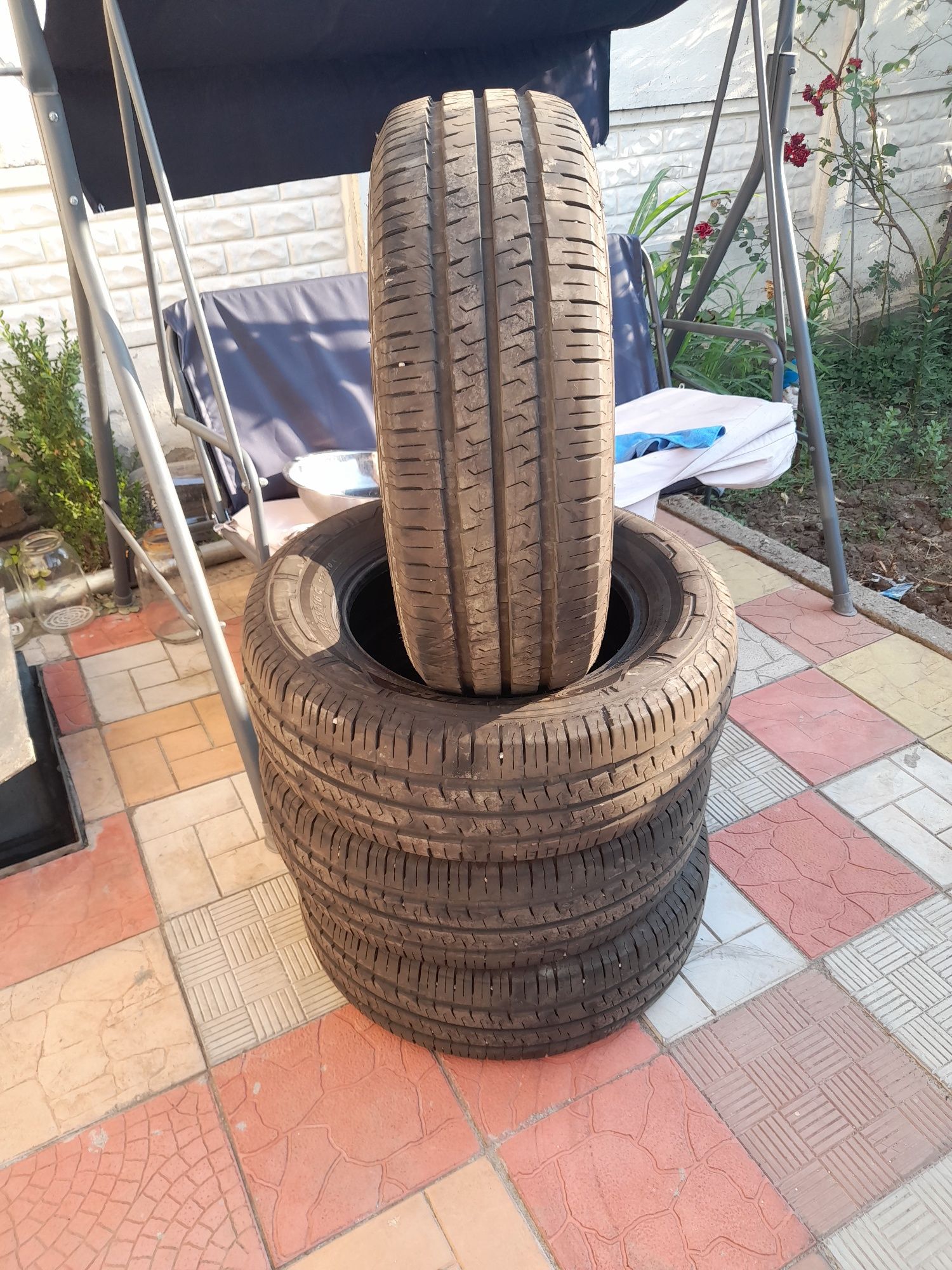 Auto moto Anvelope vara