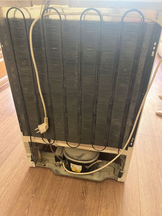 Vand lada frigorifica miele ( congelator ) stare perfecta!