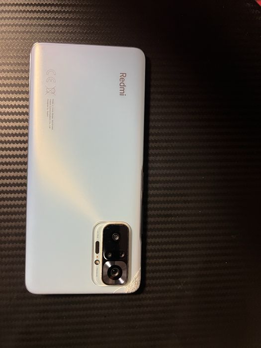 Vând Redmi Note 10 pro. Glacier blue 6Gb Ram 128Gb Rom