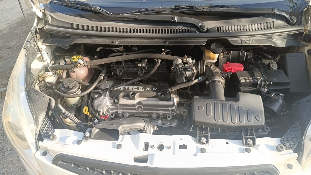 Spark sotiladi holati zor metan bor