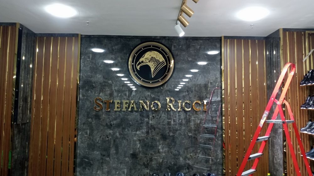 Reklama xizmati tashqi reklama bukva baner orakal stela korob