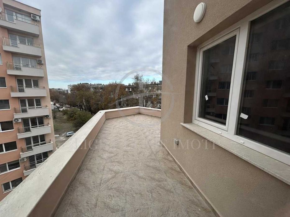 Продава се Тристаен апартамент в Пловдив, Кючук Париж - 80 кв.м за 1188 €/кв.м - Снимка #9