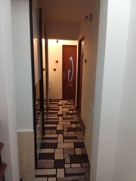 Vând apartament 81mp