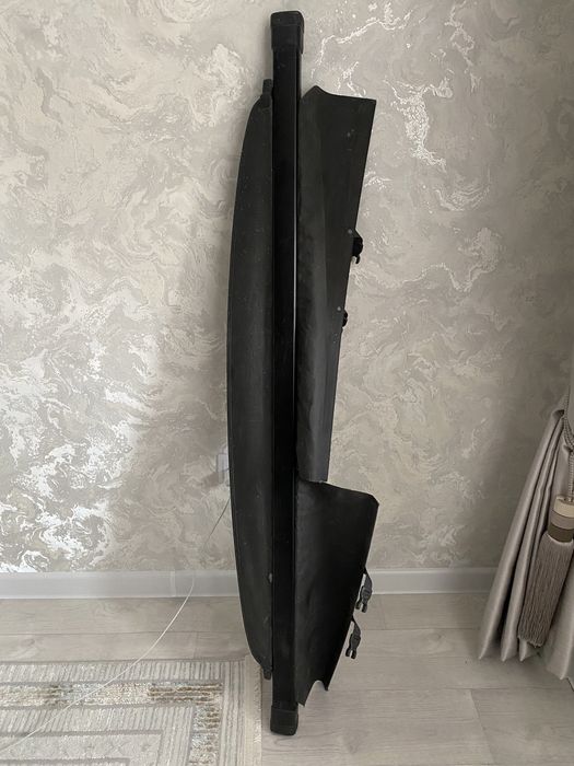 Продам шторки на Рав4