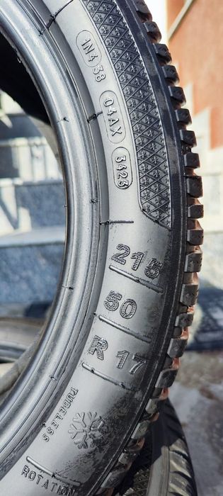 Vând cauciucuri iarna kleber