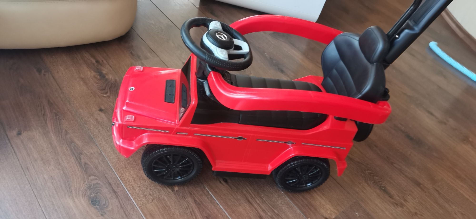 Кола за бутане Lorelli Mercedes-Benz, с дръжка и сенник